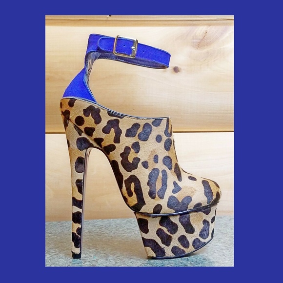 London Trash Shoes - Leopard Pony Hair 6.75" High Heels Platform Shoes